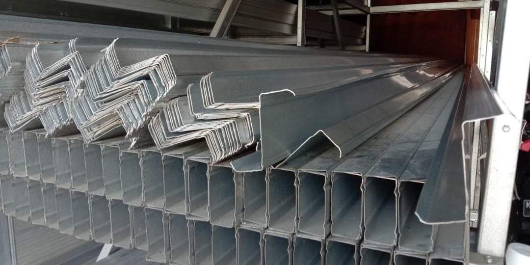 distributor-baja-ringan-profil-z