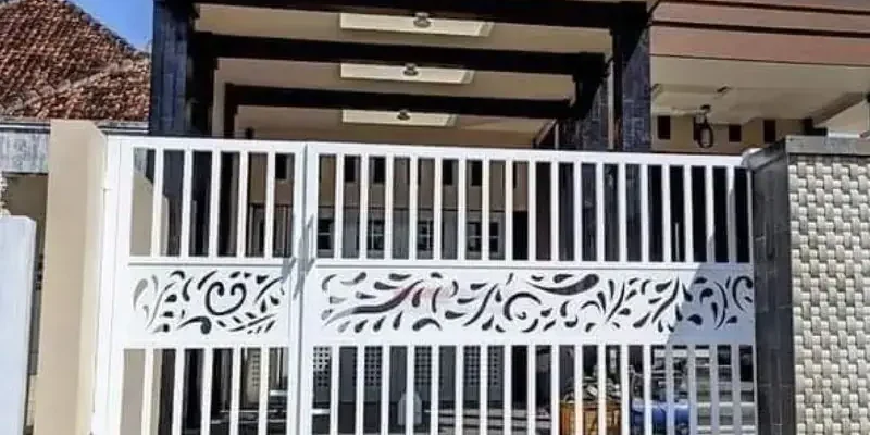 pagar rumah